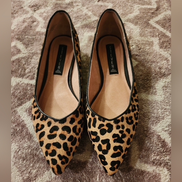 Steven By Steve Madden Calf Hair Leapord Print Point Flats 7.5 EUC - Picture 2 of 12